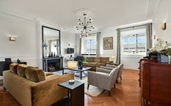 Palais Royal Luxury Two Bedroom